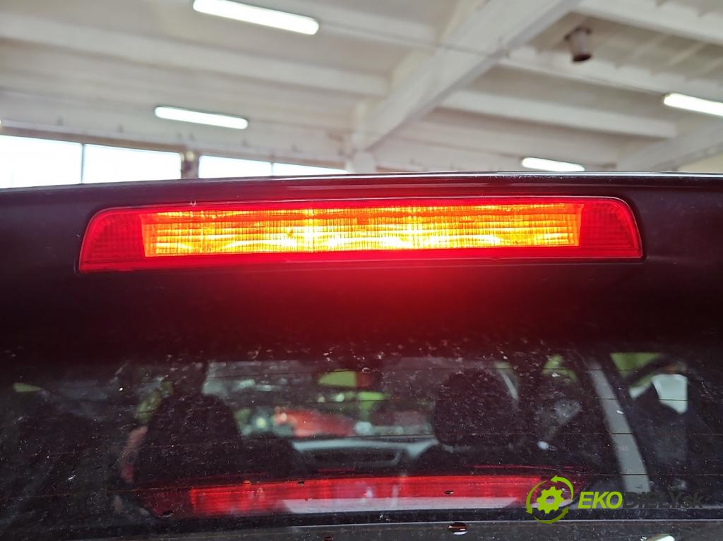 Nissan Qashqai II J11 2013-2021 1.2 T 116 hp manual 85 kW 1197 cm3 5- zadní kufrové dveře  (Zadní kapota (kufr))