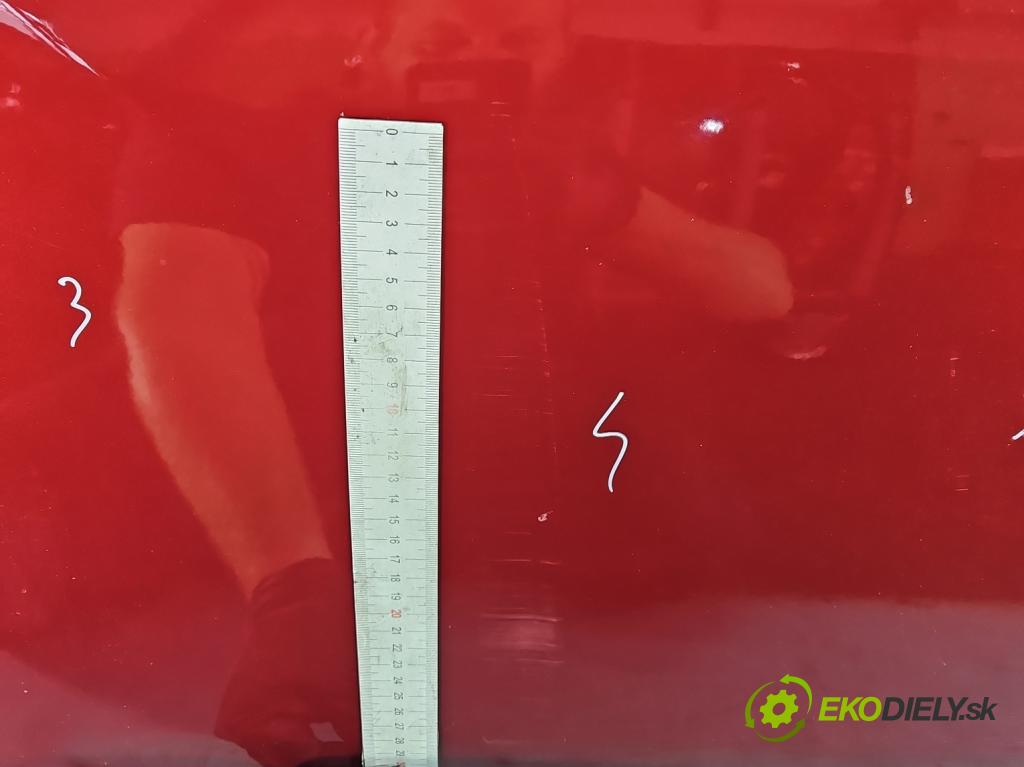 Dacia Sandero II 2012-2020 0.9 Tce 90 hp manual 66 kW 898 cm3 5- dveře zadní pravé  (Klika dveří ostatní)