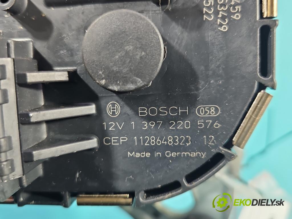 Peugeot 5008 I 2009-2017 1.6 THP 156 HP manual 115 kW 1598 cm3 5- motor stieračov predné 1137328459