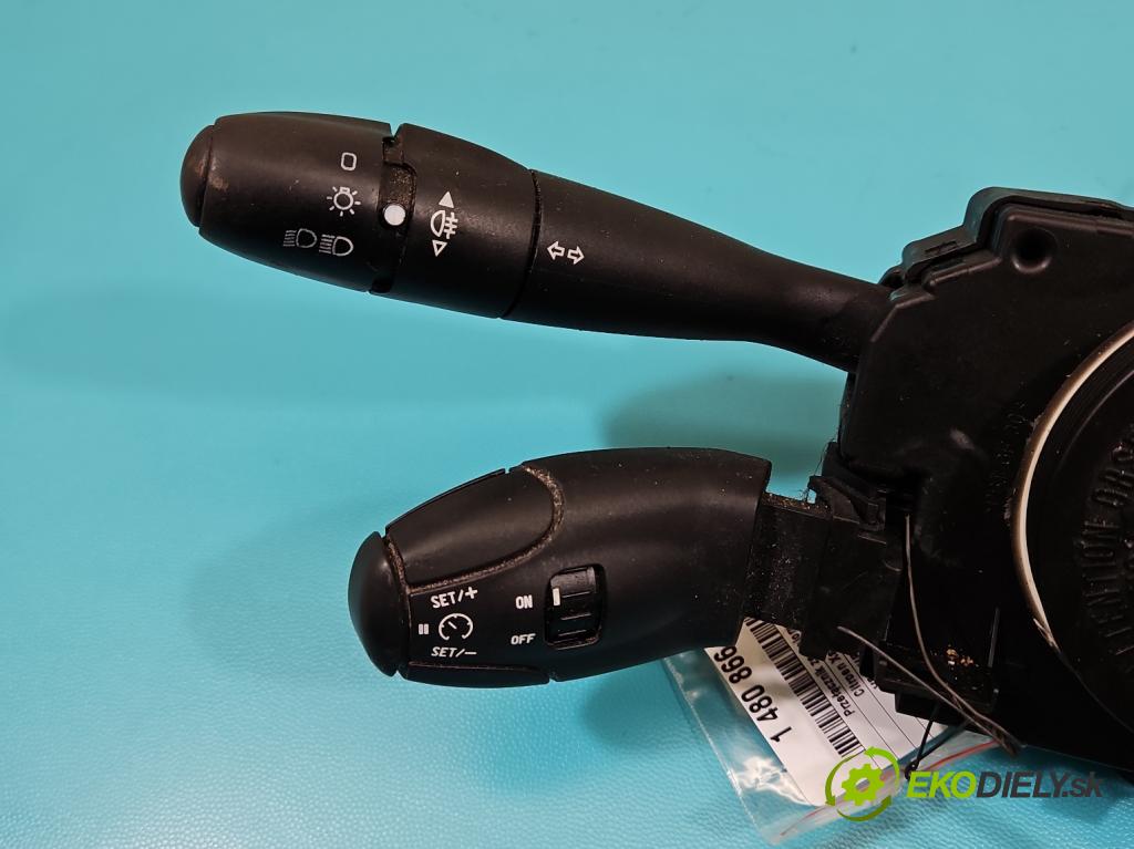 Citroen Xsara Picasso 2.0 hdi 90 HP manual 66 kW 1997 cm3 5- prepínač komplex: 96511177XT (Prepínacie páčky pod volantom)