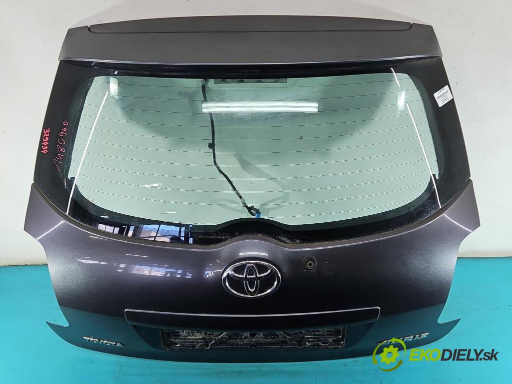 Toyota Auris I 2006-2013 2.0 D4D 126 hp manual 93 kW 1998 cm3 5- zadní kufrové dveře  (Zadní kapota (kufr))