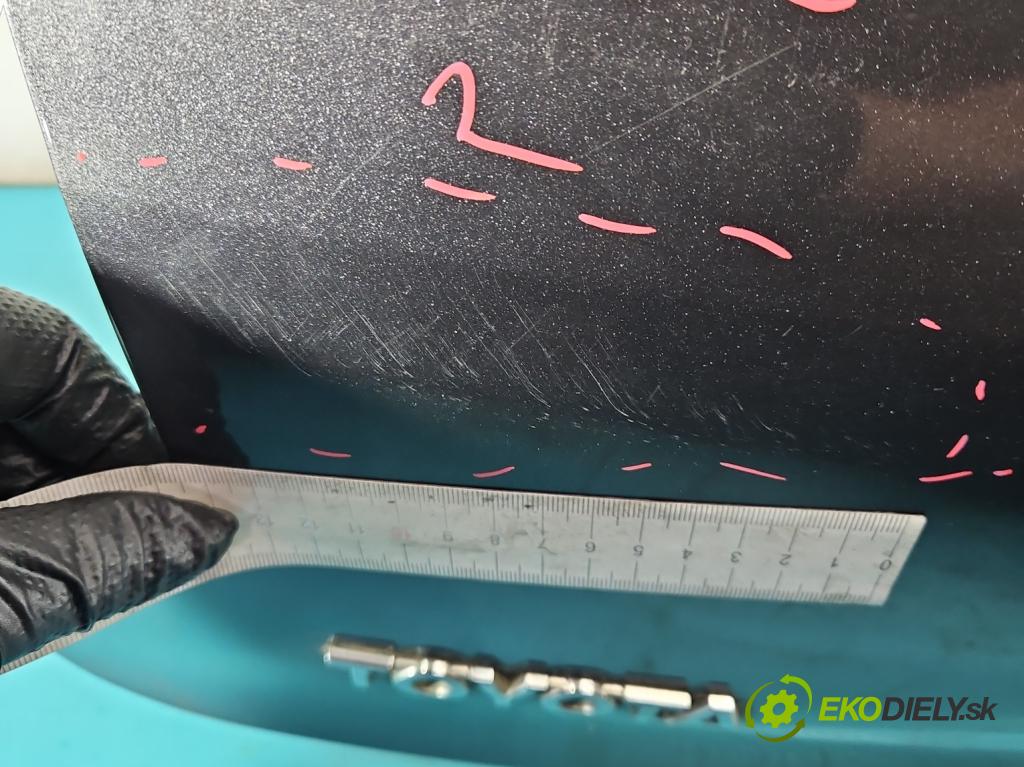 Toyota Auris I 2006-2013 2.0 D4D 126 hp manual 93 kW 1998 cm3 5- zadní kufrové dveře  (Zadní kapota (kufr))