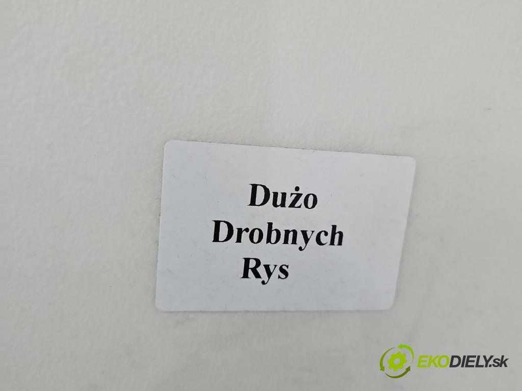 Toyota Auris I 2006-2013 2.0 D4D 126 hp manual 93 kW 1998 cm3 5- zadní kufrové dveře  (Zadní kapota (kufr))