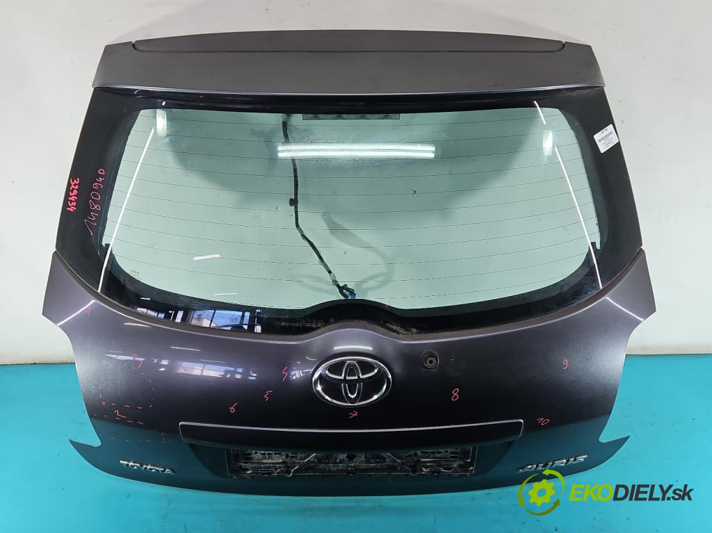 Toyota Auris I 2006-2013 2.0 D4D 126 hp manual 93 kW 1998 cm3 5- zadní kufrové dveře  (Zadní kapota (kufr))