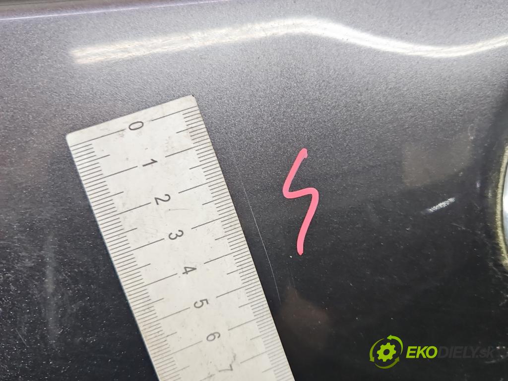 Toyota Auris I 2006-2013 2.0 D4D 126 hp manual 93 kW 1998 cm3 5- zadní kufrové dveře  (Zadní kapota (kufr))