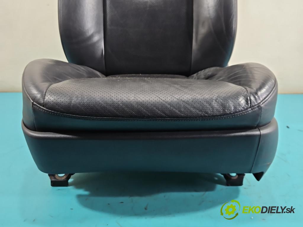 Toyota Rav4 III 2005-2012 2.2 D4D 136hp manual 100 kW 2231 cm3 5- sedačke: komplet