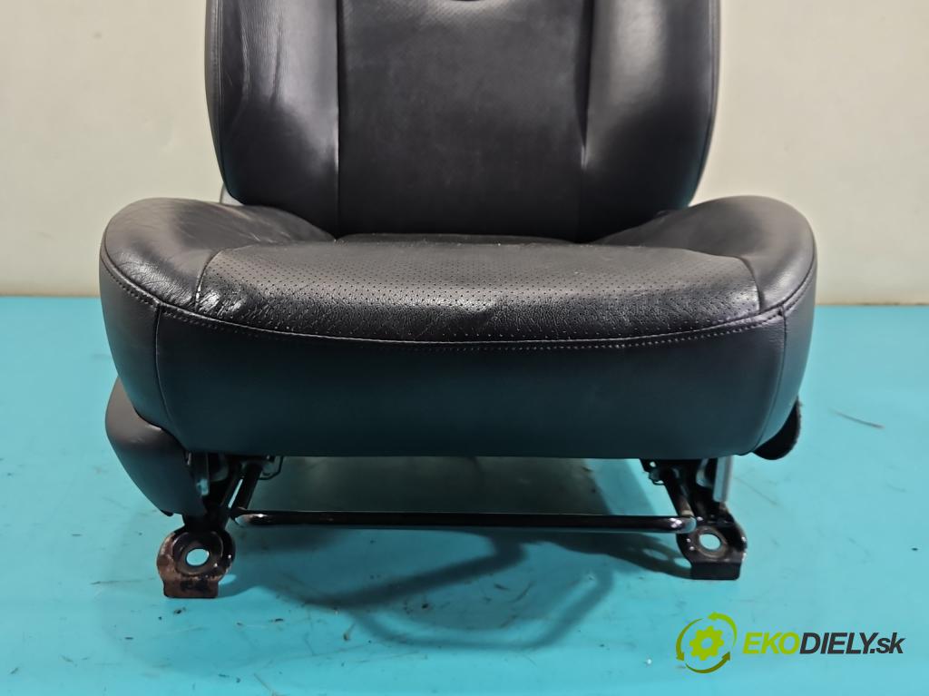 Toyota Rav4 III 2005-2012 2.2 D4D 136hp manual 100 kW 2231 cm3 5- sedačke: komplet