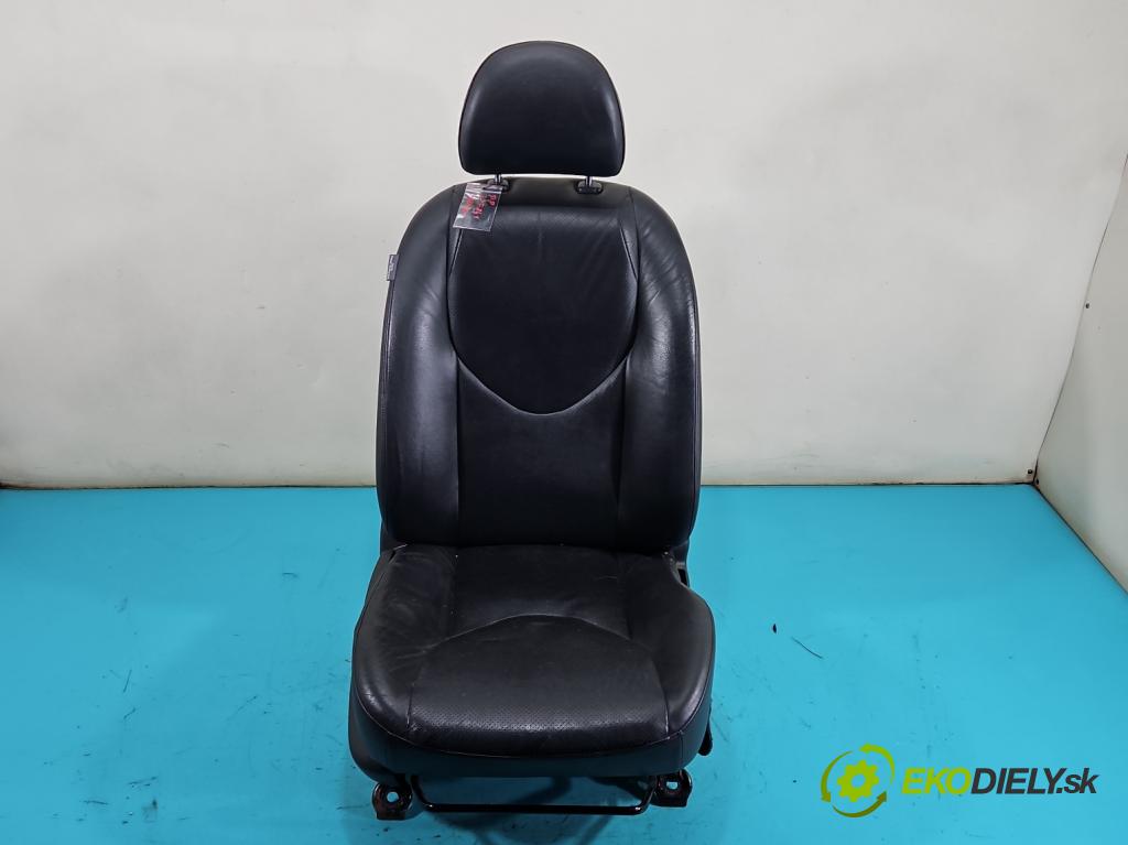 Toyota Rav4 III 2005-2012 2.2 D4D 136hp manual 100 kW 2231 cm3 5- sedačke: komplet