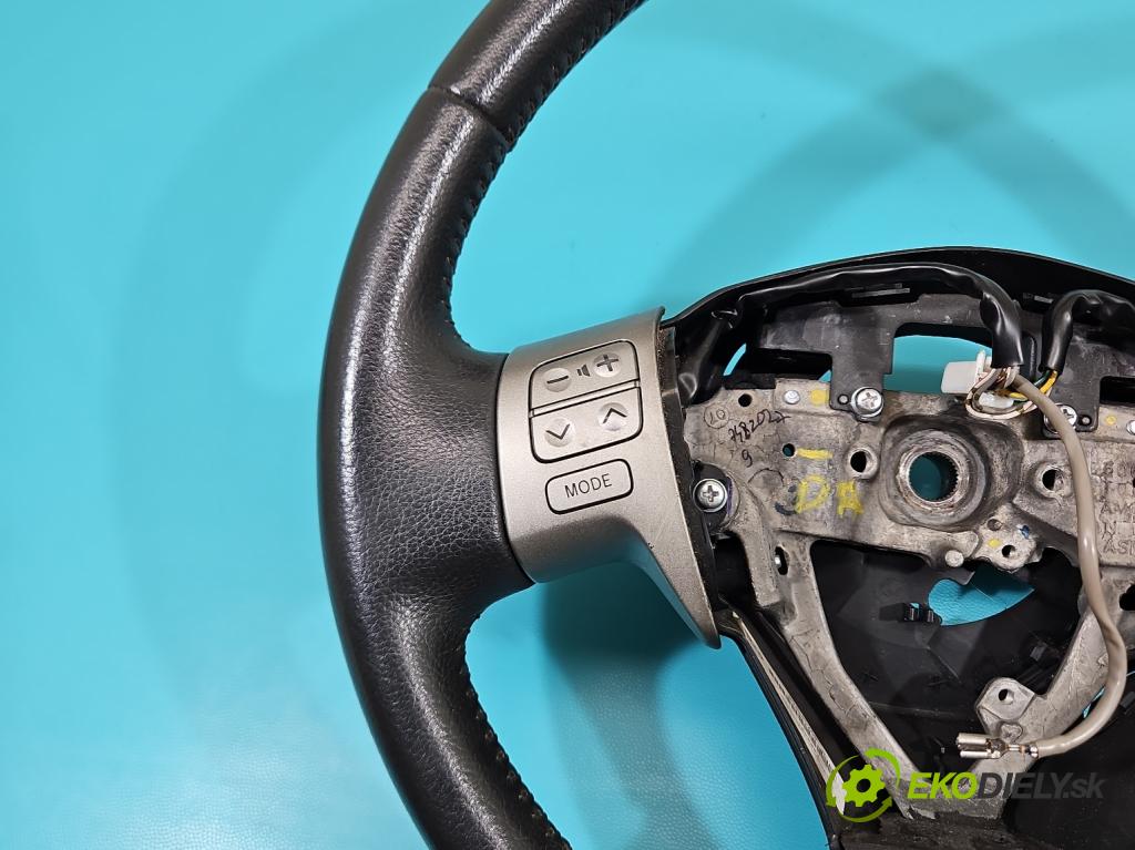 Toyota Auris I 2006-2013 2.0 D4D 126 hp manual 93 kW 1998 cm3 5- volant  (Volant)