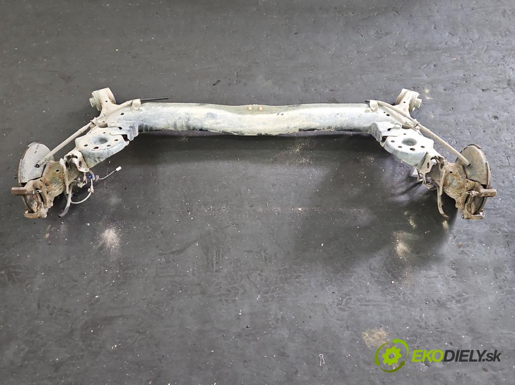 Honda Jazz III 2008-2014 1.2 16V 90 hp manual 66 kW 1198 cm3 5- zadní výztuha  (Výztuhy zadní)