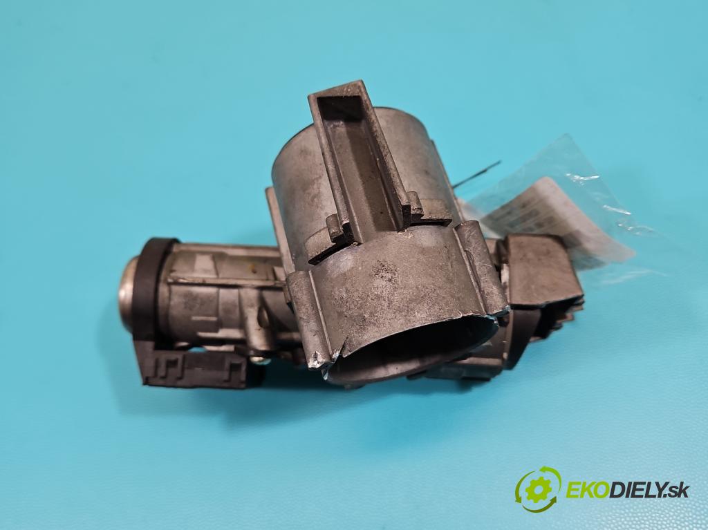 Ford Focus Mk1 1998-2004 1.6 16V 101 HP manual 74 kW 1596 cm3 5- Spínačka  (Spínacia skrinka)