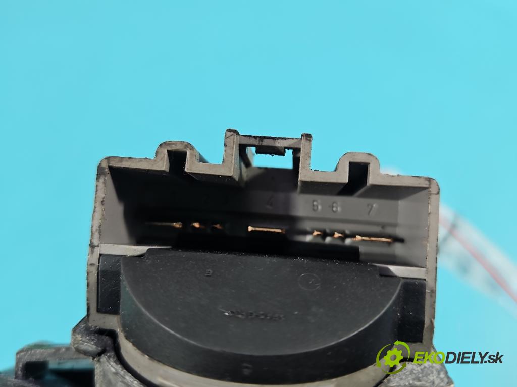 Ford Focus Mk1 1998-2004 1.6 16V 101 HP manual 74 kW 1596 cm3 5- Spínačka (Spínacia skrinka)