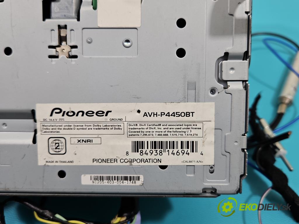 Nissan Juke I 2010-2019 1.6 16V 117 HP manual 86 kW 1598 cm3 5- Radio AVH-P4450BT