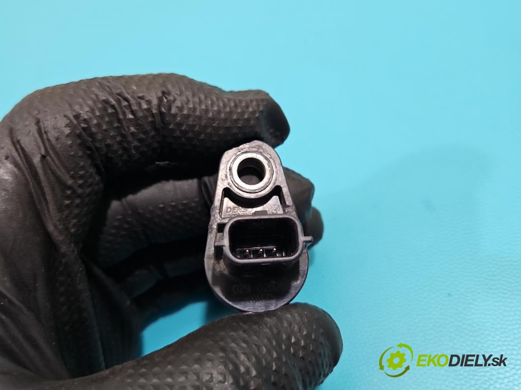 Infiniti QX60 2012- 3.5 V6 265KM automatic 195 kW 3498 cm3 5- snímač pozice: hřídel klikový 02902B26 (Snímač polohy klikového hřídele)