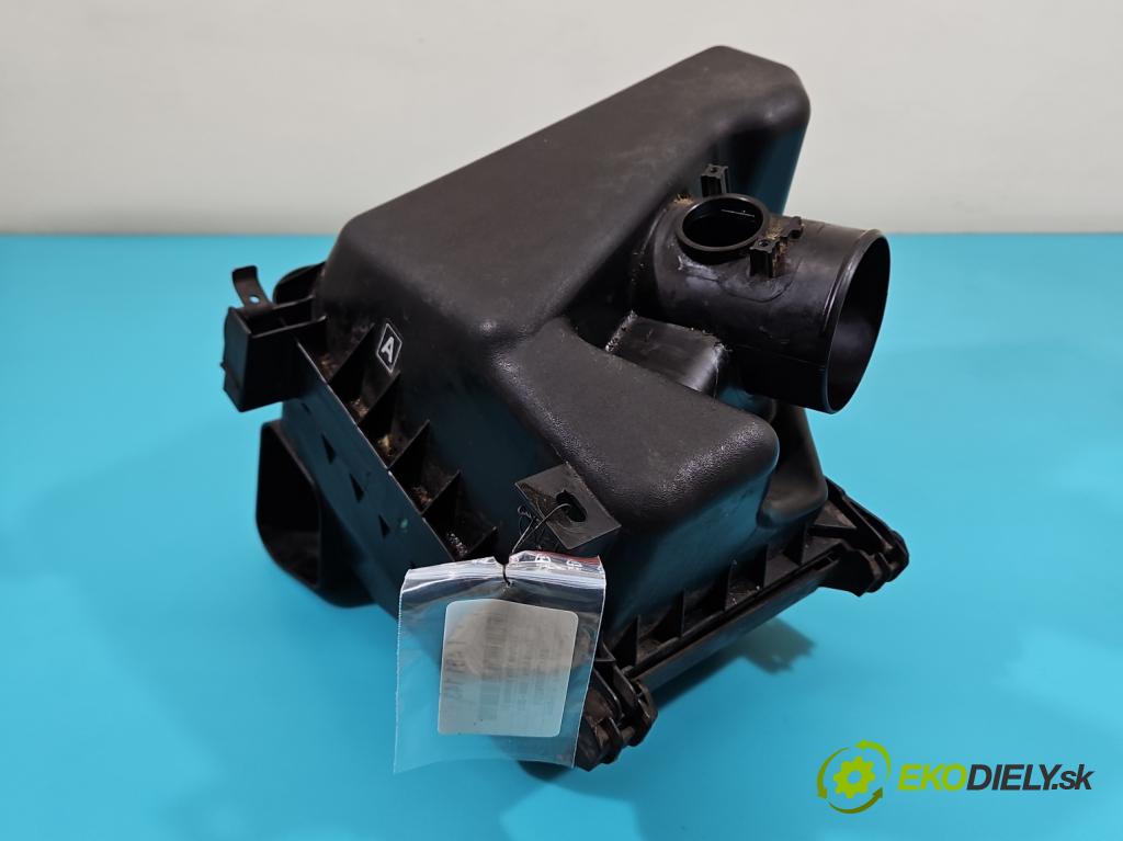 Toyota Auris I 2006-2013 2.0 D4D 126 HP manual 93 kW 1998 cm3 5- obal filtra vzduchu  (Obal vzduchového filtra)