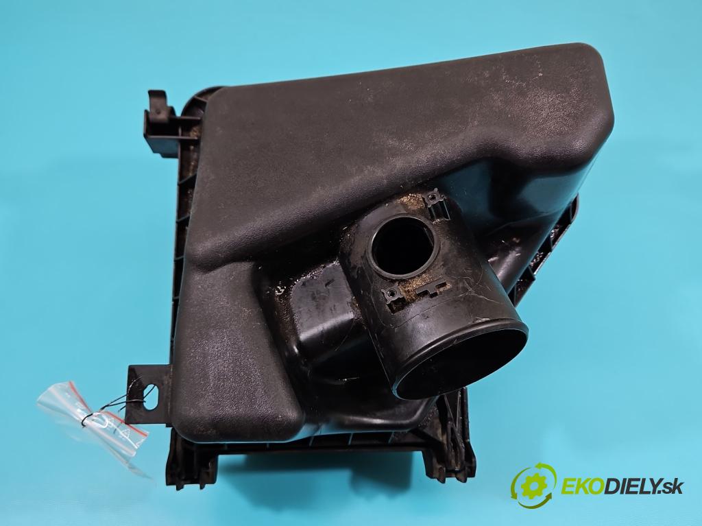 Toyota Auris I 2006-2013 2.0 D4D 126 HP manual 93 kW 1998 cm3 5- obal filtra vzduchu  (Obal vzduchového filtra)