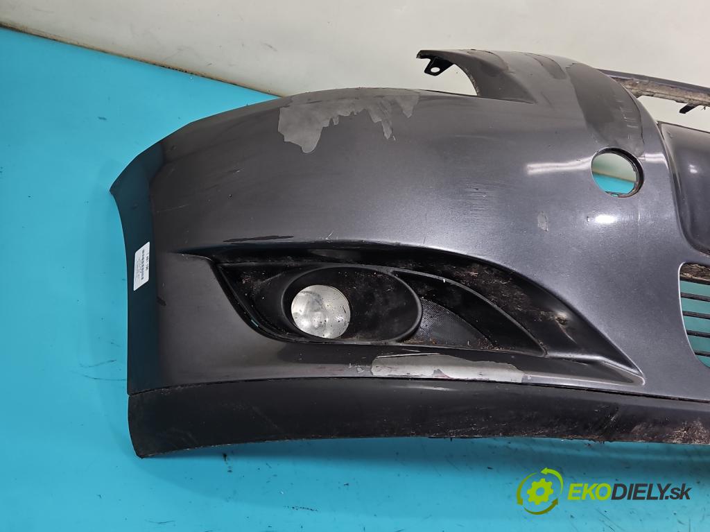 Toyota Auris I 2006-2013 2.0 D4D 126 hp manual 93 kW 1998 cm3 5- nárazník přední  (Klika dveří ostatní)