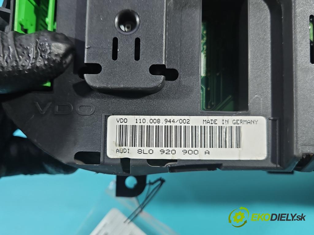 Audi A3 8L 1996-2003 1.6 SR 101 HP manual 74 kW 1595 cm3 3- prístrojovka/ budíky 8L0920900A (Prístrojová doska)
