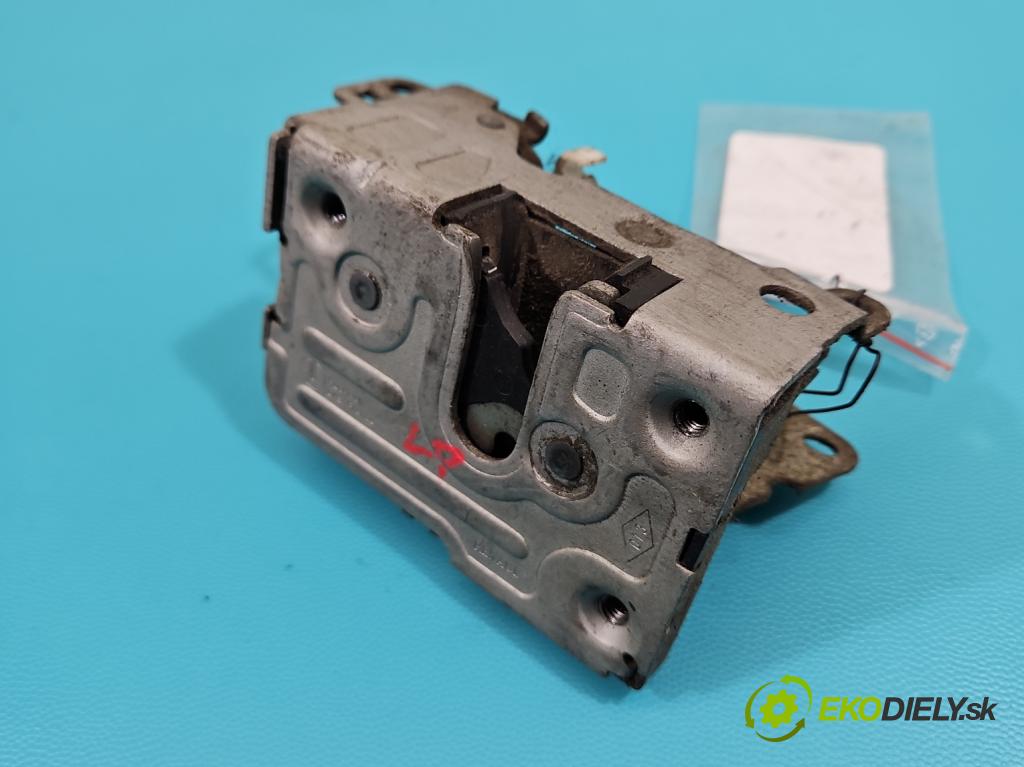 Aixam A741 2005-2010 0.4 automatic 4 kW 400 cm3 3- zámek přední levý 