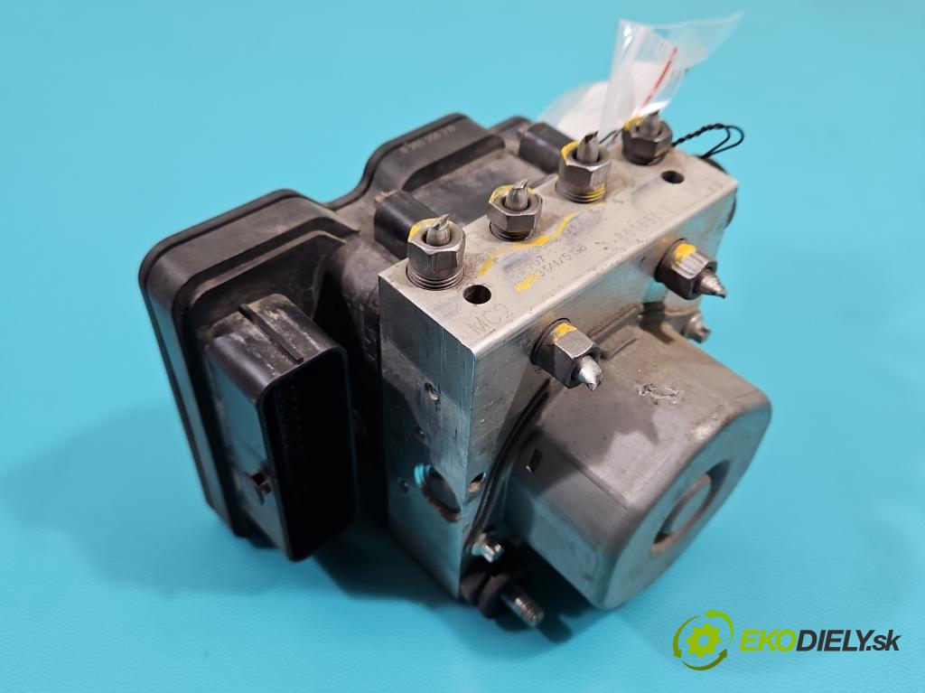 Dacia Sandero II 2012-2020 0.9 Tce 90 HP manual 66 kW 898 cm3 5- čerpadlo abs 476603249R (Pumpa ABS)