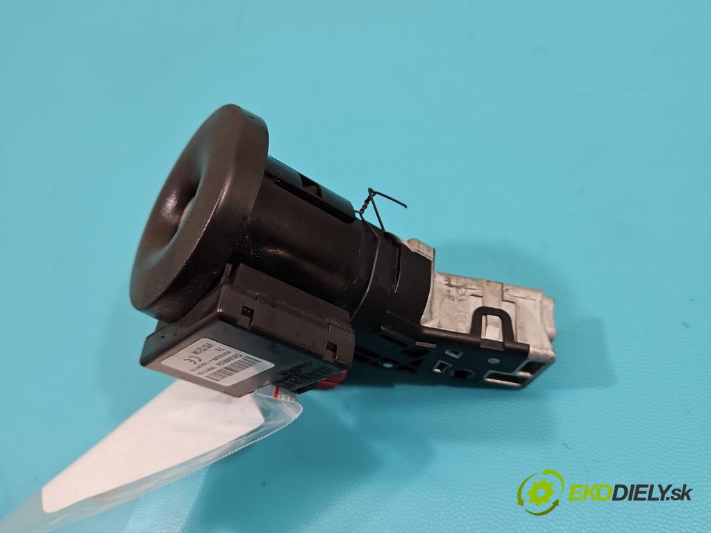 Dacia Sandero II 2012-2020 0.9 Tce 90 HP manual 66 kW 898 cm3 5- Spínačka  (Spínacia skrinka)