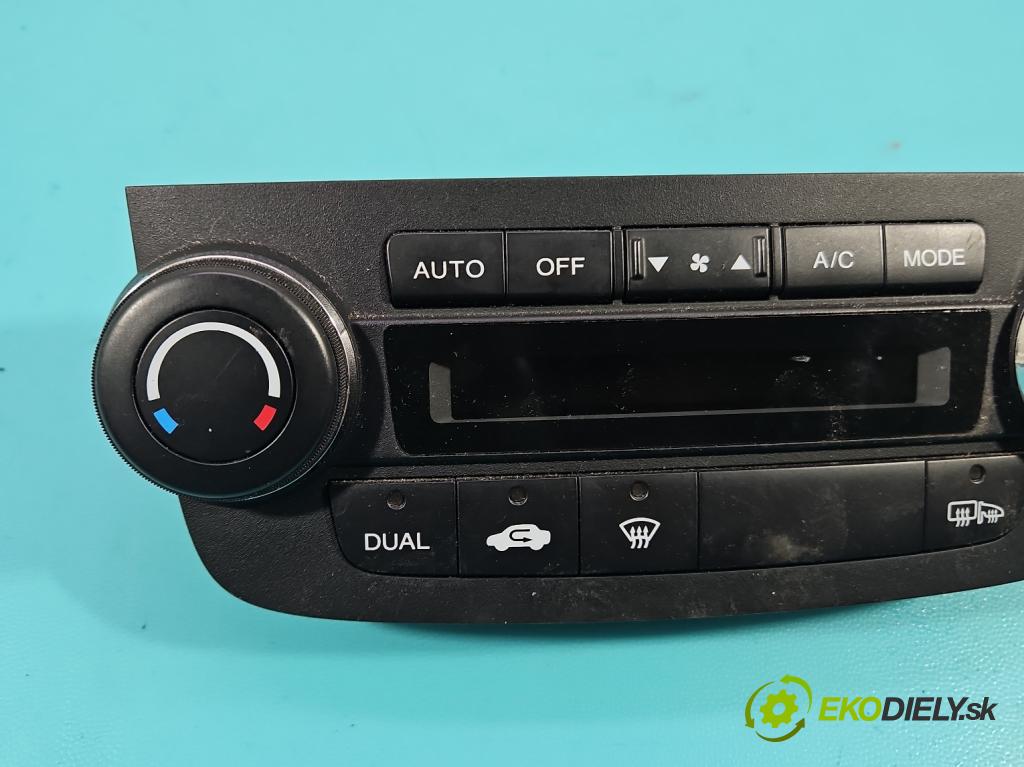 Honda CR-V III 2006-2011 2.2 i-CTDi 140 HP manual 103 kW 2204 cm3 5- panel kúrenia 79600SWYG4