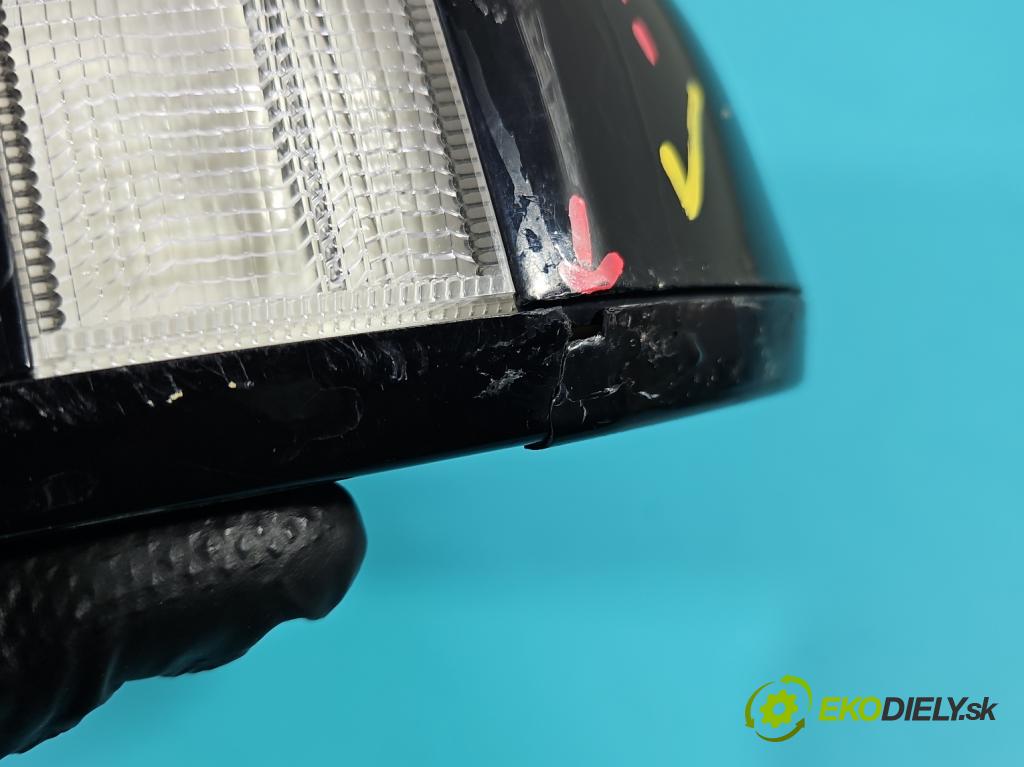 Honda CR-V III 2006-2011 2.2 i-CTDi 140 hp manual 103 kW 2204 cm3 5- zpětné zrcátko pravé  (Klika dveří ostatní)