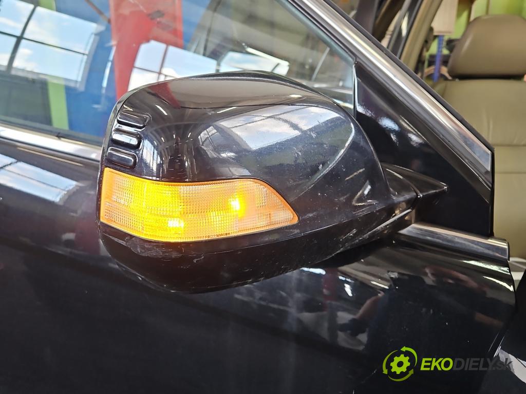 Honda CR-V III 2006-2011 2.2 i-CTDi 140 hp manual 103 kW 2204 cm3 5- zpětné zrcátko pravé  (Klika dveří ostatní)