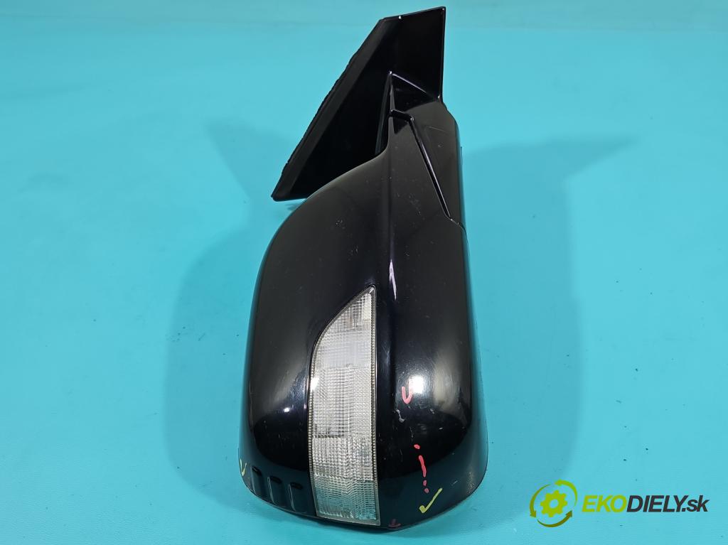 Honda CR-V III 2006-2011 2.2 i-CTDi 140 hp manual 103 kW 2204 cm3 5- zpětné zrcátko pravé  (Klika dveří ostatní)