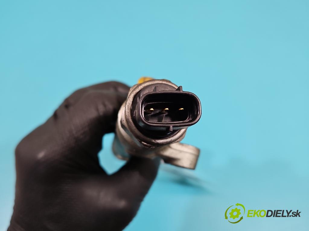 Toyota Auris I 2006-2013 2.0 D4D 126 HP manual 93 kW 1998 cm3 5- lišta vstrekovacia 89458-71010 (Vstrekovacia lišta)