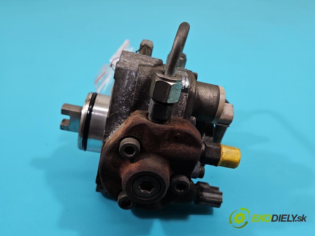 Toyota Auris I 2006-2013 2.0 D4D 126 HP manual 93 kW 1998 cm3 5- čerpadlo vstrekovacia 22100-0R011 (Vstrekovacie čerpadlo)