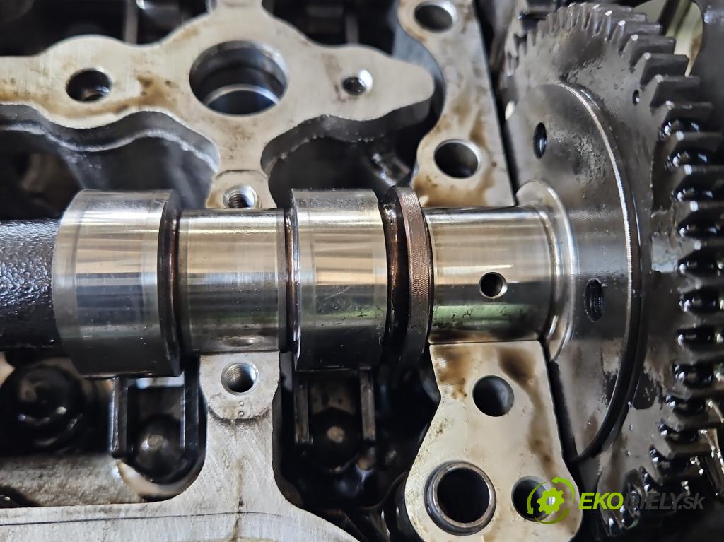 Toyota Auris I 2006-2013 2.0 D4D 126 hp manual 93 kW 1998 cm3 5- hlava motoru 1AD
