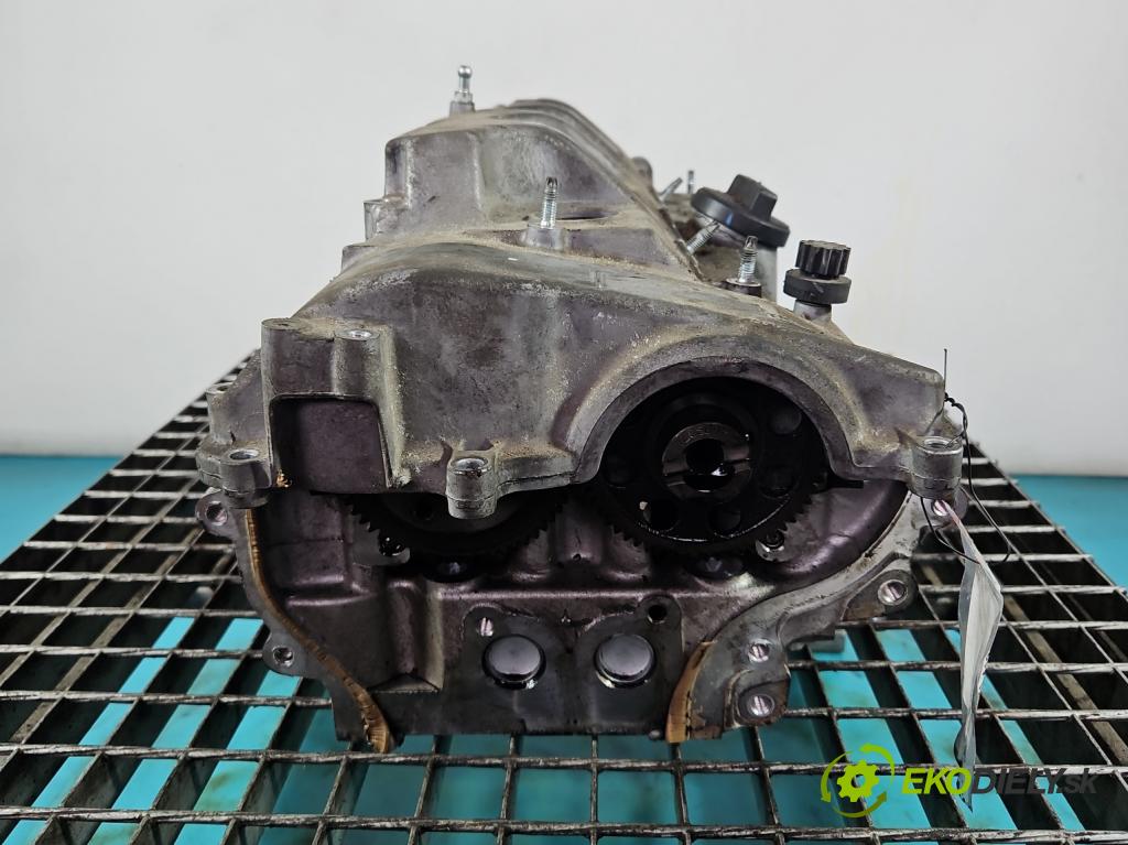 Toyota Auris I 2006-2013 2.0 D4D 126 hp manual 93 kW 1998 cm3 5- hlava motoru 1AD