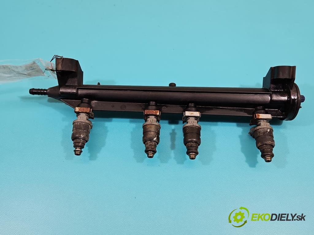 Vw Golf V 2003-2009 1.6 SR 102 HP manual 75 kW 1595 cm3 5- vstrek 06A906031BT (Vstrekovač paliva)