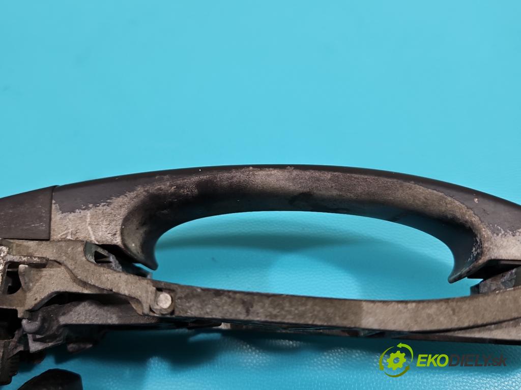 Vw Caddy III 2K 2003-2020 2.0 SDI 69KM manual 51 kW 1968 cm3 4- rukoväť predné ľavé mimo: (Kľučka dverí vonkajšia predná ľavá)