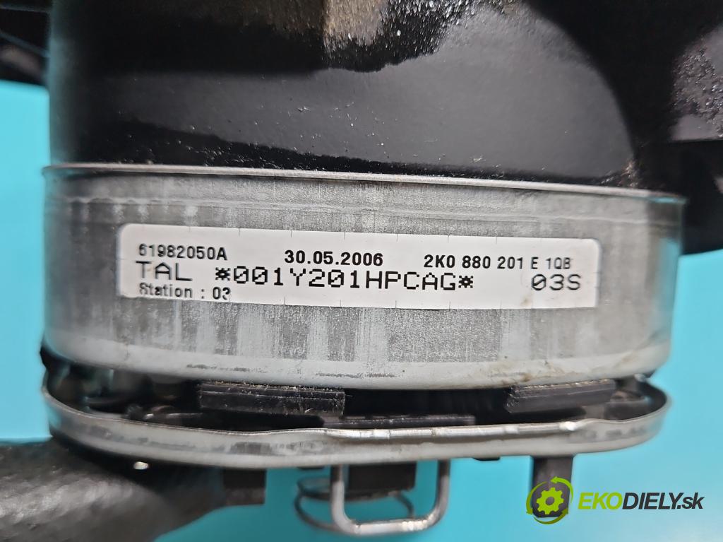Vw Caddy III 2K 2003-2020 2.0 SDI 69KM manual 51 kW 1968 cm3 4- airbag vzduch: Řidiči: 2K0880201E (Airbag)