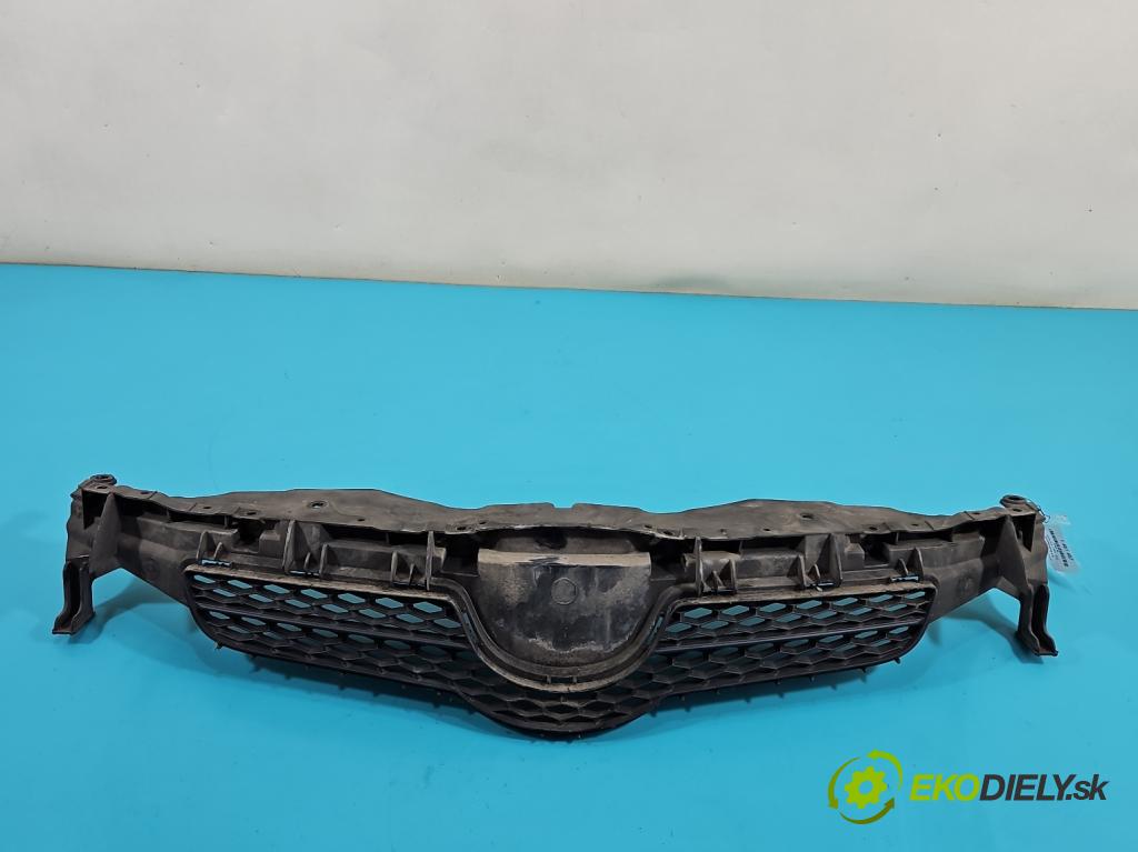 Toyota Auris I 2006-2013 2.0 D4D 126 hp manual 93 kW 1998 cm3 5- mřížka 53111-02390