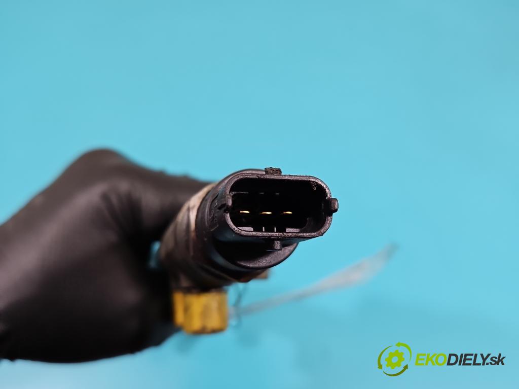 Toyota Corolla E12 2001-2009 1.4 D4D 90 HP manual 66 kW 1364 cm3 5- lišta vstrekovacia 0445214070 (Vstrekovacia lišta)