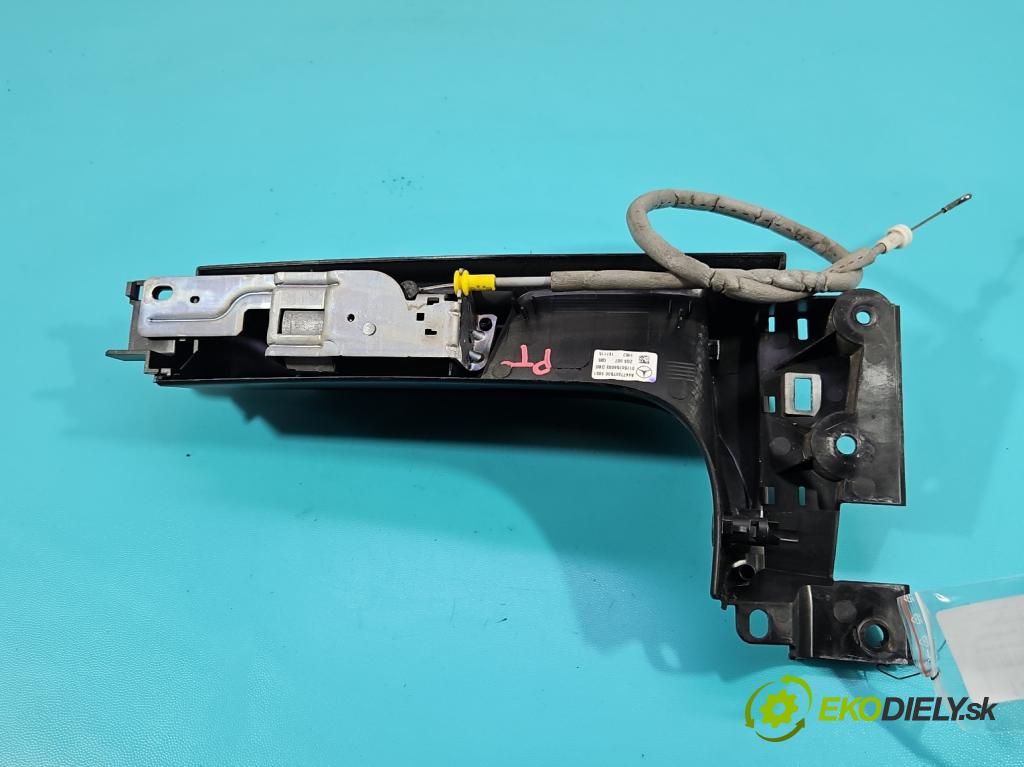 Mercedes Vito W447 2014- 2.2 CDI 136 HP automatic 100 kW 2143 cm3 5- rukoväť uvnitř: zadné pravé A4477607500 (Kľučka dverí ostatné)