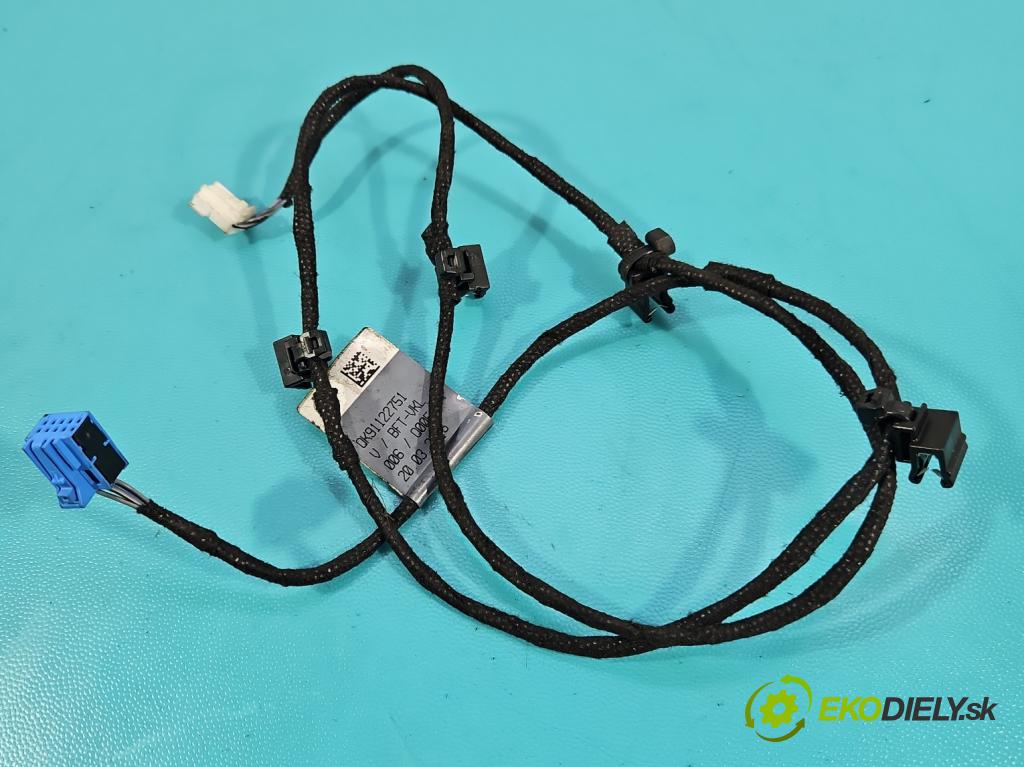 Mercedes Vito W447 2014- 2.2 CDI 136 HP automatic 100 kW 2143 cm3 5- Zväzok: dvere predné pravých 1122751-V