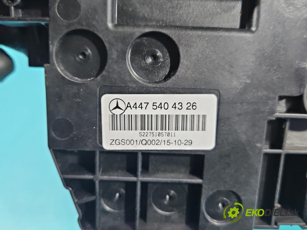 Mercedes Vito W447 2014- 2.1 CDI 136hp automatic 100 kW 2143 cm3 5- skříňka pojistková A4475404326 (Pojistkové skříňky)