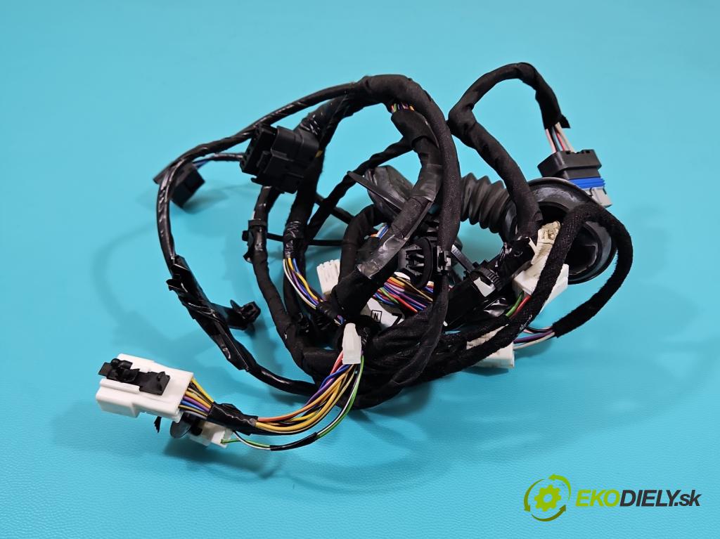 Nissan Qashqai II J11 2013-2021 1.2 T 116 HP manual 85 kW 1197 cm3 5- Zväzok: dvere predné pravých 24124HV01C