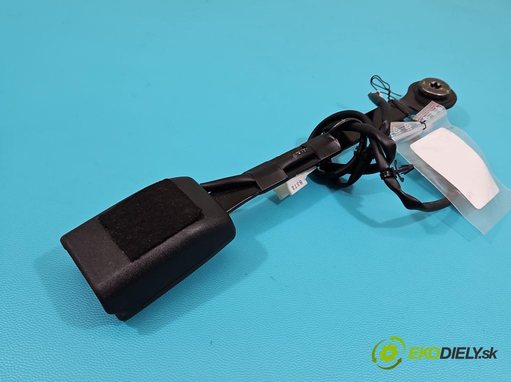 Nissan Qashqai II J11 2013-2021 1.2 T 116 HP manual 85 kW 1197 cm3 5- pas bezpečnosť: predné pravý 