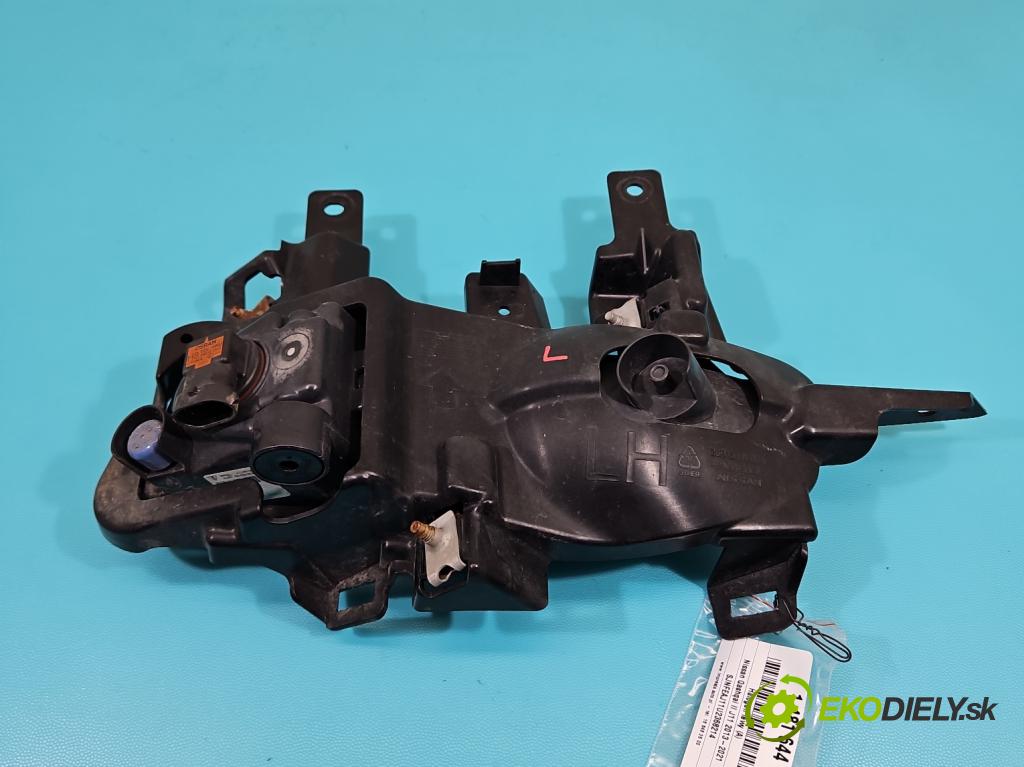 Nissan Qashqai II J11 2013-2021 1.2 T 116 hp manual 85 kW 1197 cm3 5- Halogen levý 261558995A (Klika dveří ostatní)