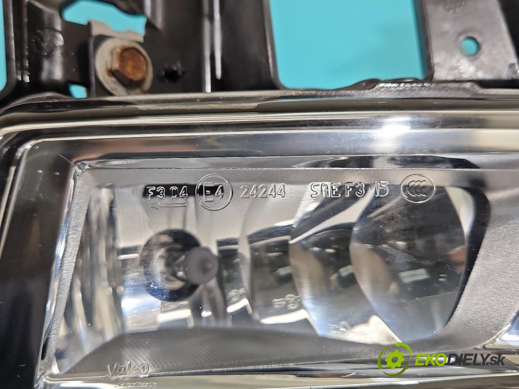 Nissan Qashqai II J11 2013-2021 1.2 T 116 hp manual 85 kW 1197 cm3 5- Halogen pravý 261508995A (Klika dveří ostatní)