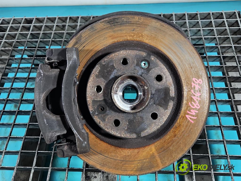 Nissan Qashqai II J11 2013-2021 1.2 T 116 hp manual 85 kW 1197 cm3 5- náboj levé  (Náboj kola)