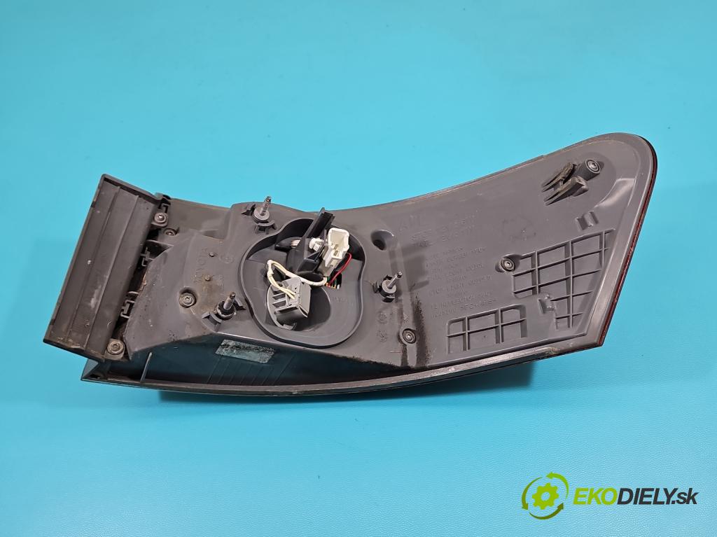 Toyota Avensis III T27 2009-2018 1.8 vvti 147 HP manual 108 kW 1798 cm3 5- svetlo / reflektor zadné ľavé  (Kľučka dverí ostatné)