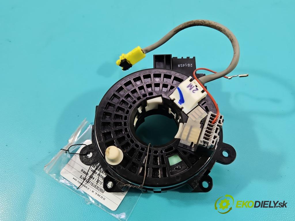 Nissan Juke I 2010-2019 1.6 16V 117 hp manual 86 kW 1598 cm3 5- Páska: airbag  (Airbag)