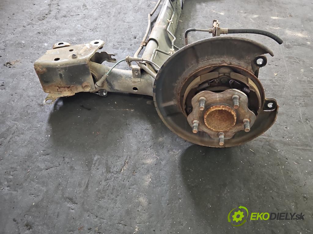 Nissan Juke I 2010-2019 1.6 16V 117 hp manual 86 kW 1598 cm3 5- zadní výztuha (Výztuhy zadní)