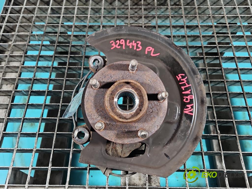 Nissan Juke I 2010-2019 1.6 16V 117 hp manual 86 kW 1598 cm3 5- náboj levé  (Náboj kola)